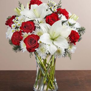 Holiday Charm™ Bouquet