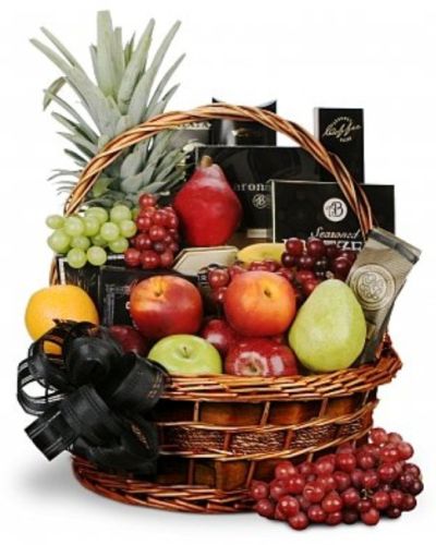 This delightful collection of the finest fruits is guaranteed to thrill any recipient.

Regardless of the occasion, this assortment of healthy fruit will convey your love perfectly.