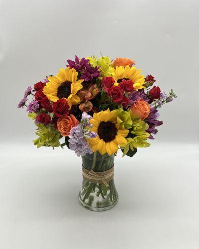 <p>Celebrate someone with this dazzling bouquet that's certain to put a smile on anyone's face.</p>